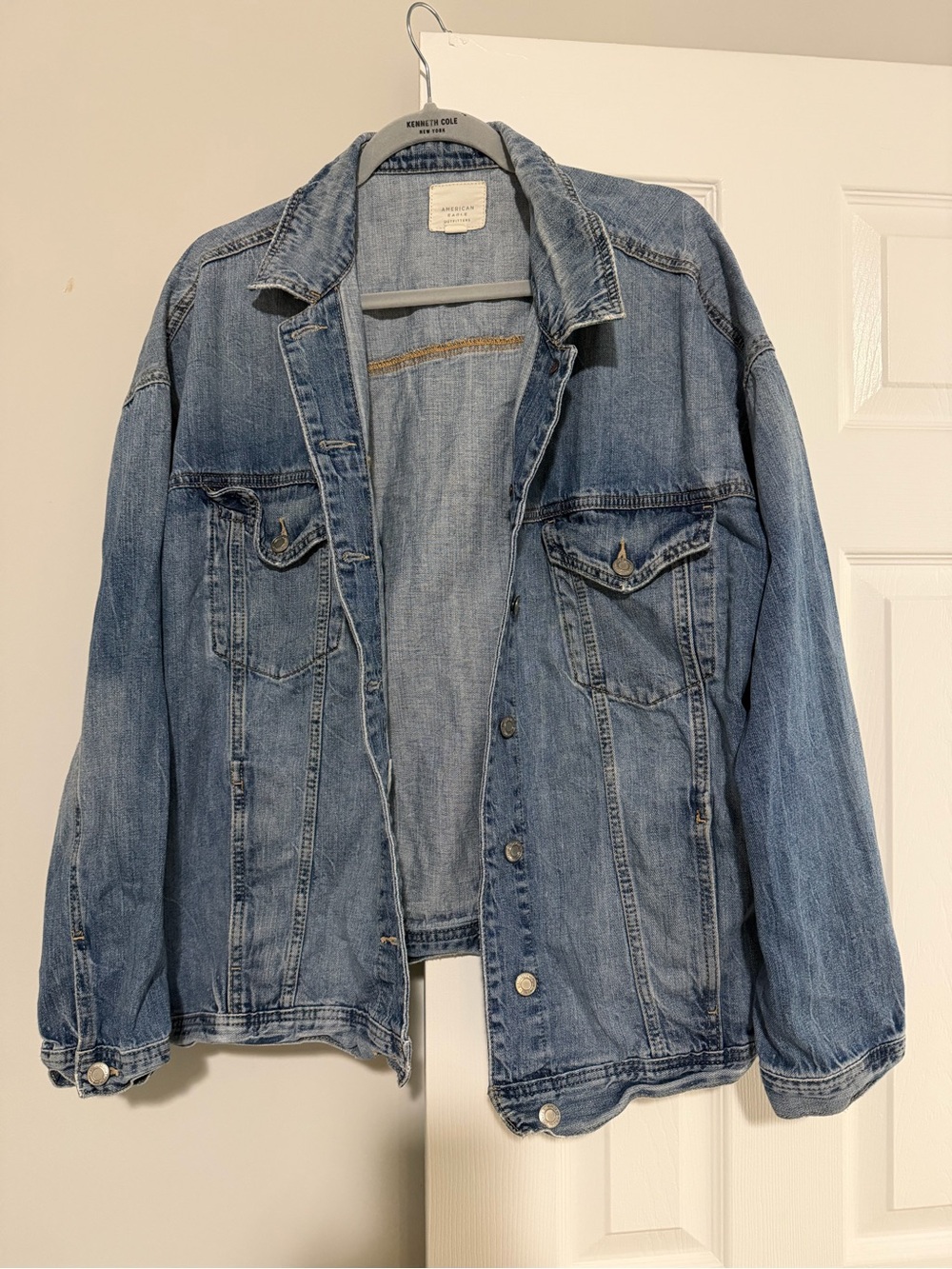 American Eagle Outfitters Light Blue Denim Jacket Label View